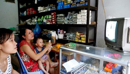 Tắt sóng truyền hình tương tự, người dân Hà Nội xem truyền hình thế nào?