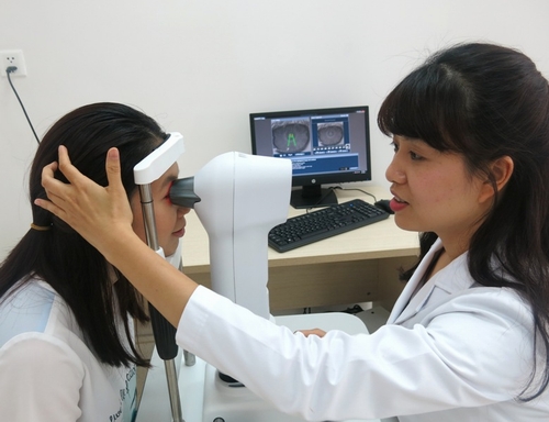 Ortho K - Điều chỉnh cận loạn thị không phẫu thuật