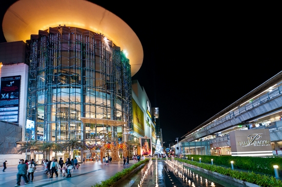 Đến Thái Lan mua hàng hiệu giảm giá