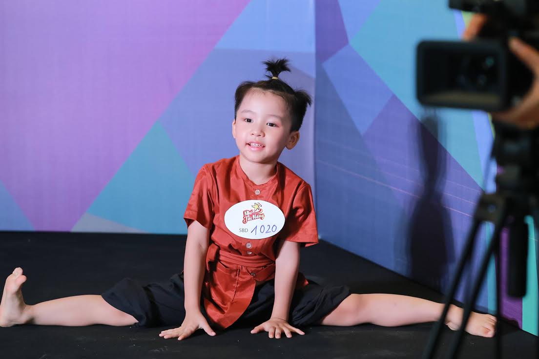 &quot;Nông dân nhí&quot; đốn tim giám khảo Nhí tài năng 2016