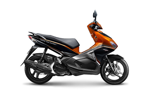 &quot;Ế ẩm&quot;, Honda Air Blade 2016 giảm giá hơn 1 triệu
