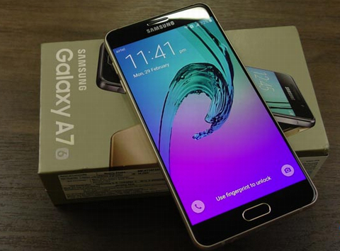 3 smartphone giá từ 10 triệu đồng đáng mua