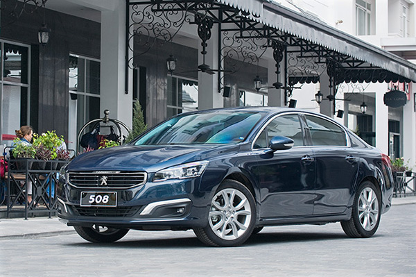 Peugeot_6.jpg