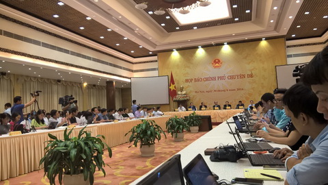 họp báo