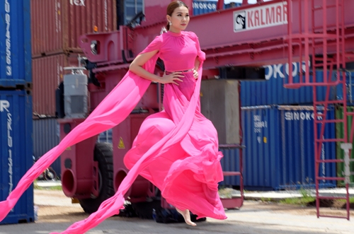 Siêu mẫu Thanh Hằng gặp &quot;tai nạn&quot; khi quay Next Top Model