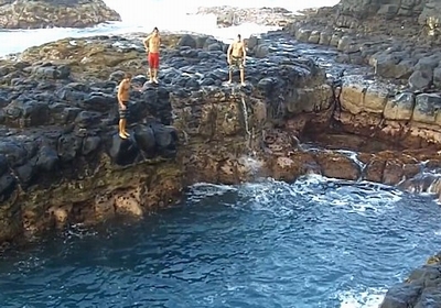 Trải nghiệm nhớ đời tại &quot;hồ bơi tử thần&quot; ở Hawaii