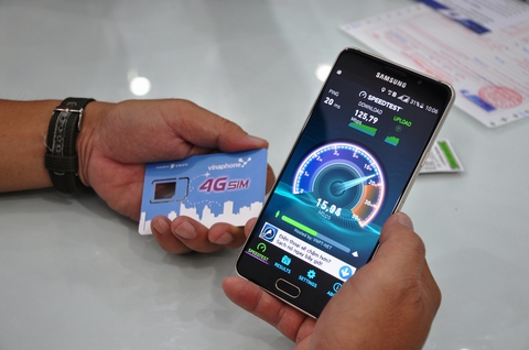 Bộ Trưởng Bộ TT&amp;TT: Cố gắng cấp phép 4G vào cuối tháng 9, đầu tháng 10