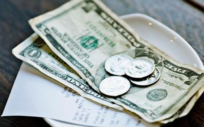 Hy hữu trả 1,3 triệu USD tiền tip cho một bữa ăn!