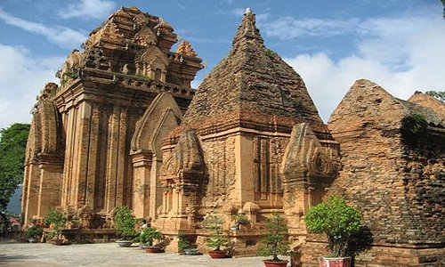 Tăng cường quản lý và khai thác các thị trường khách du lịch trọng điểm