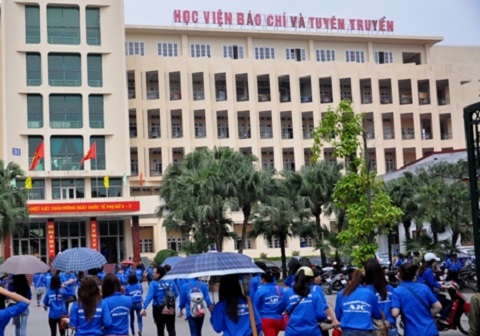 Học viện Báo chí và Tuyên truyền tuyển bổ sung 500 chỉ tiêu đợt 1