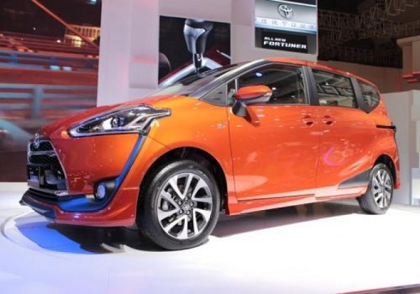 Toyota Sienta đồng loạt ra mắt tại Đông Nam Á