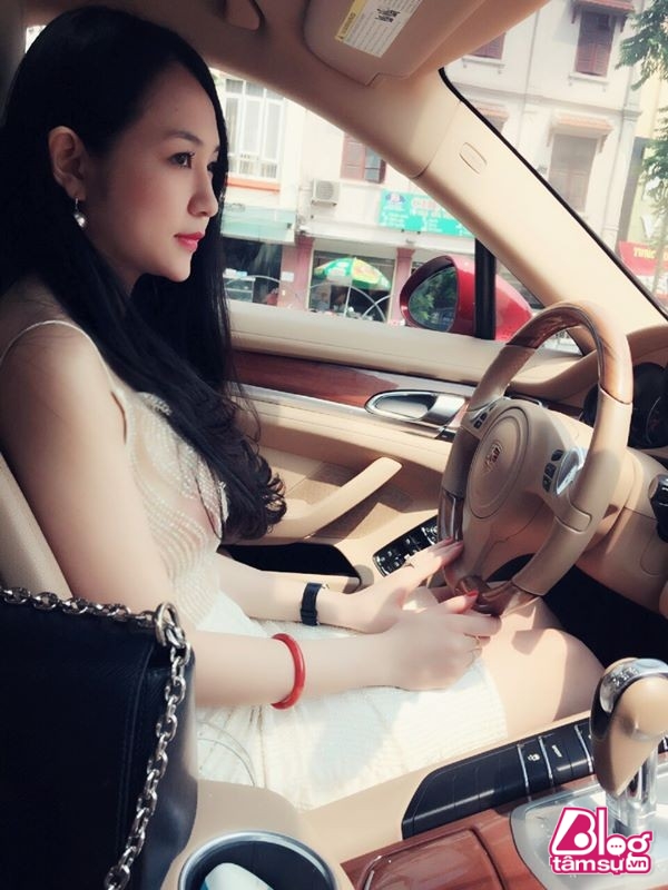 Tuấn Hưng tuy giàu có nhưng cũng phải bái phục trước tài sản