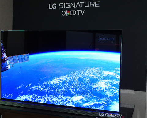 LG OLED TV 5 năm liền thắng lớn tại lễ trao giải EISA AWARD