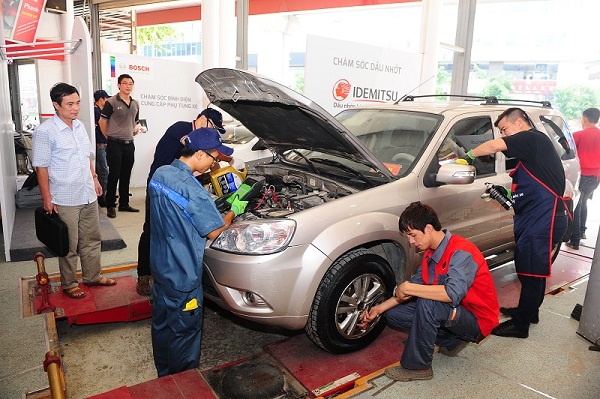 Bảo dưỡng, chăm sóc xe toàn diện chỉ tốn 200 ngàn đồng