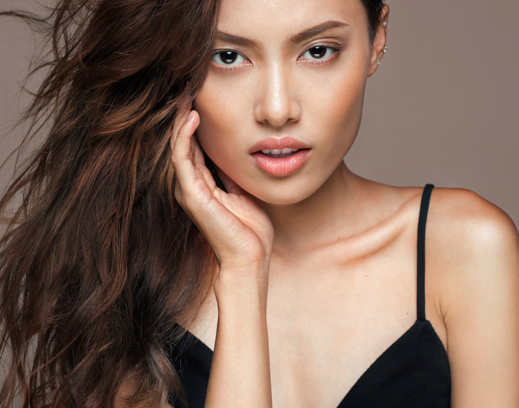 Ngất ngây trước ảnh bán nude táo bạo của thí sinh Next Top  Model