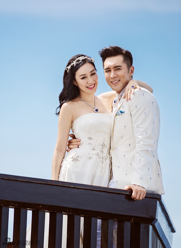 Tuy 45 tuổi, đã trải qua 2 cuộc hôn nhân và có 3 cô con gái nhưng 