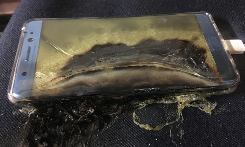 Bé 6 tuổi bị bỏng vì Galaxy Note 7 phát nổ trên tay