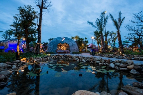 Trong “cửa hàng vỏ trứng”, Ban Tổ chức đang chuẩn bị những món hàng truyền thống đặc trưng của lễ hội Trung Thu dân gian Việt Nam để phục vụ các bạn nhỏ.