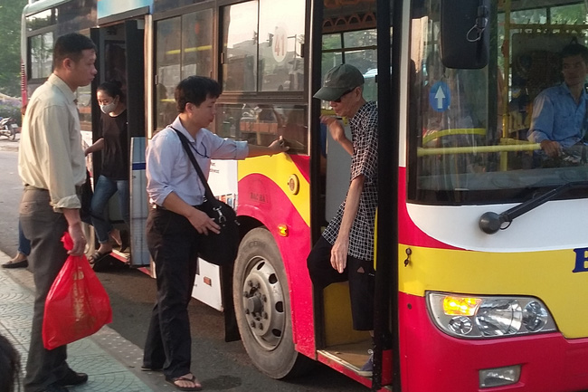 Hà Nội: Đưa xe buýt 2 tầng vào hoạt động?