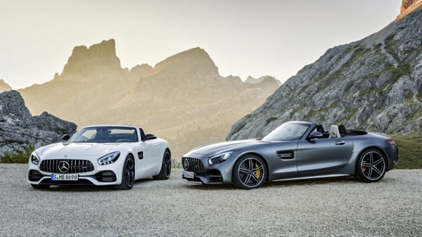Mercedes-AMG GT Roadster 2017 ra mắt với 2 phiên bản mới
