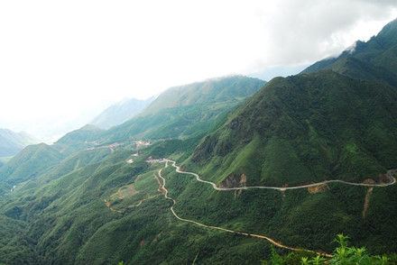 Đêm liêu trai vượt đèo Ô Quy Hồ