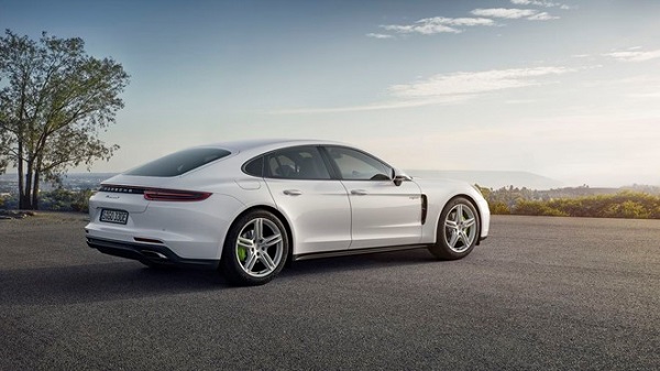 Xe dự kiến ra mắt tại  triển lãm Paris Motor Show năm nay