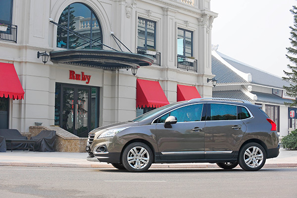 Peugeot-3008.jpg