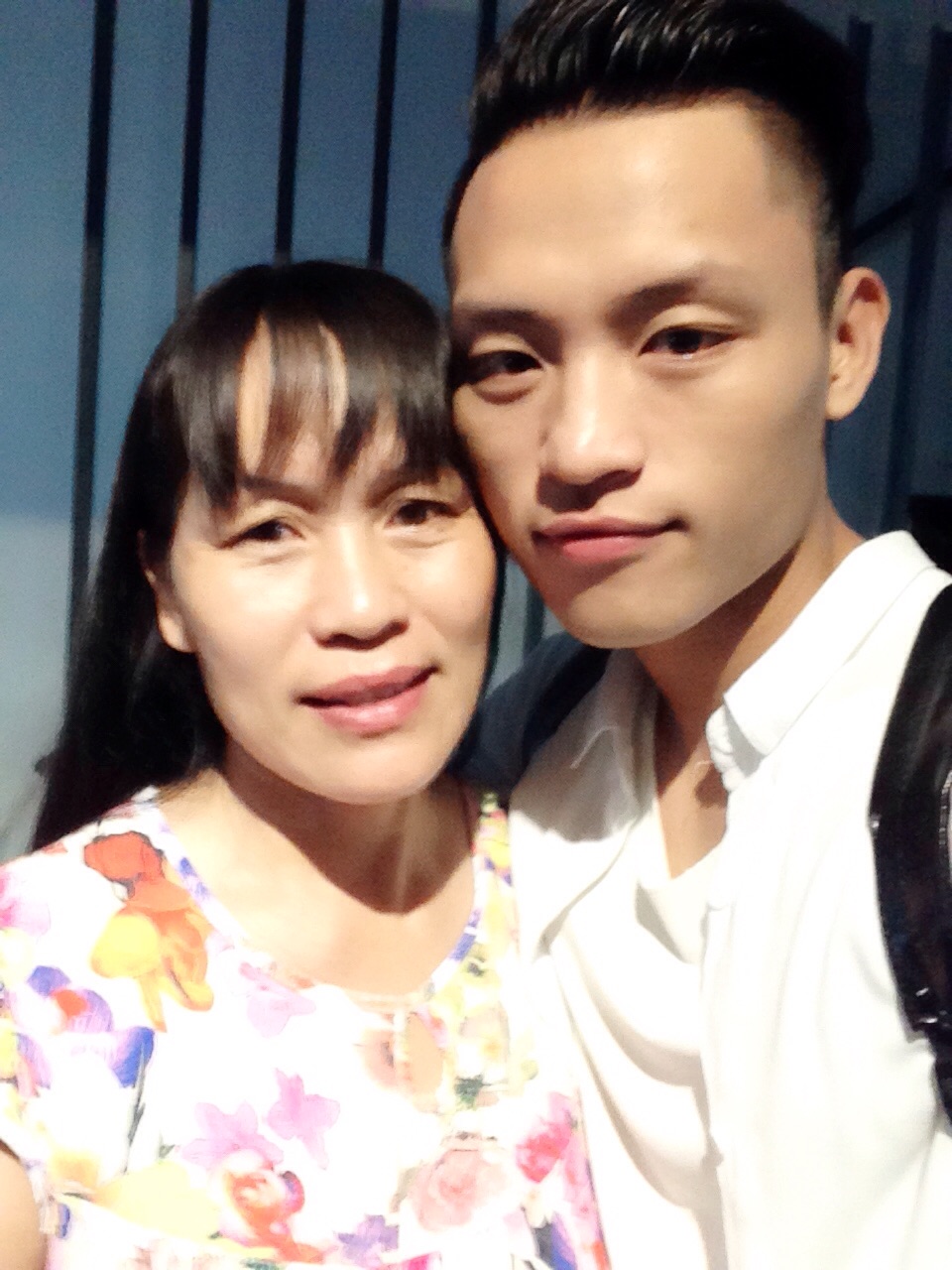 Việt Thắng và mẹ
