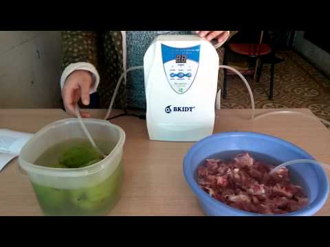 Tranh cãi nảy lửa về khả năng diệt khuẩn của máy sục ozone