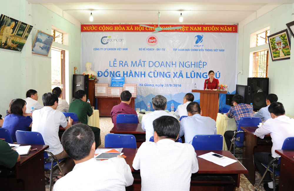 Toàn cảnh buổi Lễ ra mắt Doanh nghiệp đồng hành cùng xã Lũng Cú