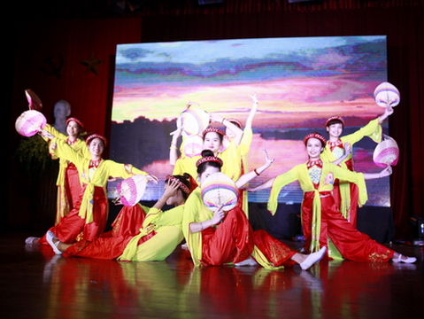 Học viện báo chí tổ chức Gala hoành tráng chào đón tân sinh viên