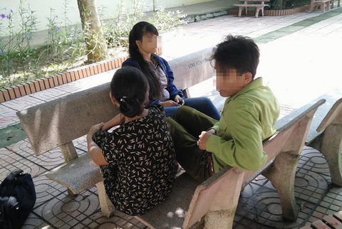 Cho đi nhờ xe, nữ sinh lớp 10 bị hiếp dâm