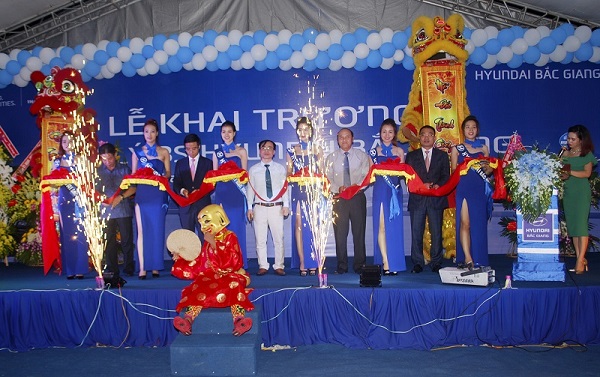 Lễ khai trương Hyundai Bắc Giang