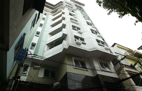 Hà Nội: Cắt ngọn nhà sai phép của nguyên phó giám đốc sở