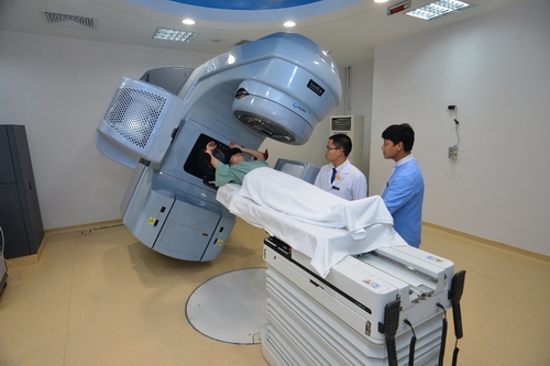 Với sự đầu tư quy mô lớn về cơ sở vật chất; hệ thống y tế Vinmec liên tục ứng dụng công nghệ, kỹ thuật điều trị tiên tiến nhất trên thế giới, từ khi đi vào hoạt động