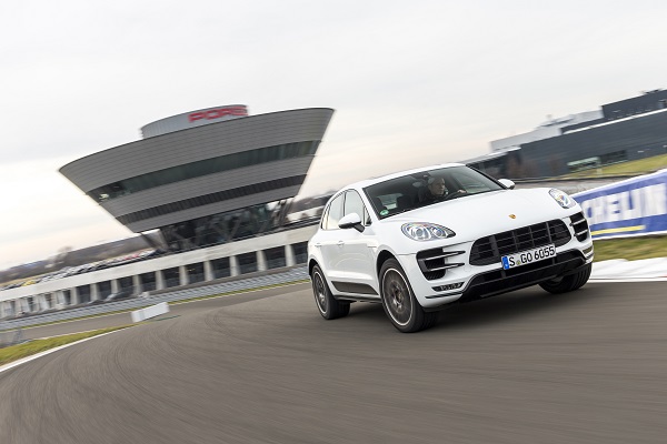 Mua Porsche Macan được du ngoạn ở Đức