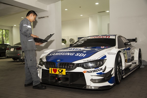 Siêu phẩm BMW M4 DTM sẽ ra mắt tại VIMS 2016