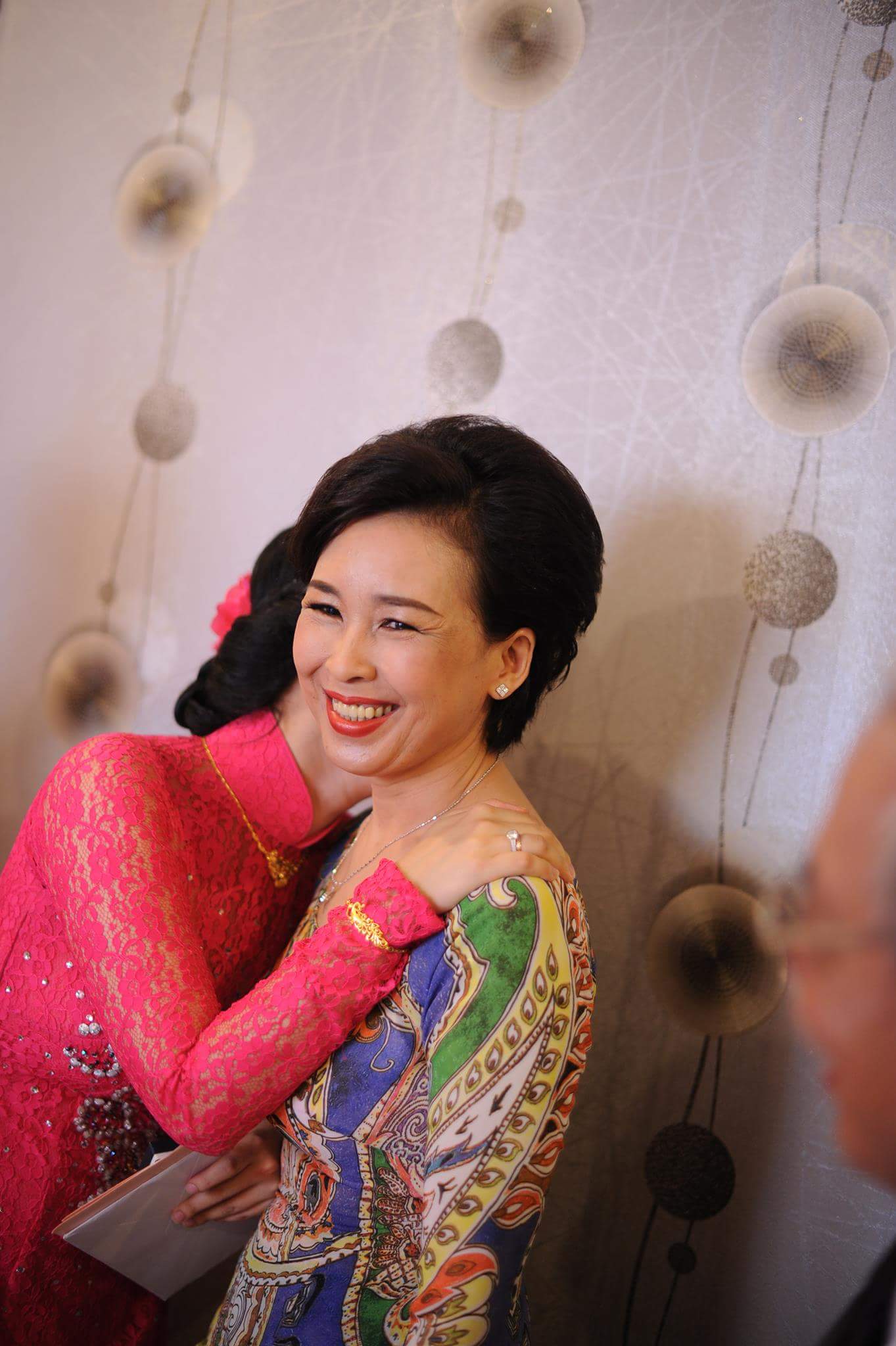 Mai Phương và mẹ