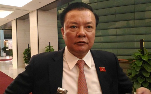 Bộ trưởng Tài chính Đinh Tiến Dũng