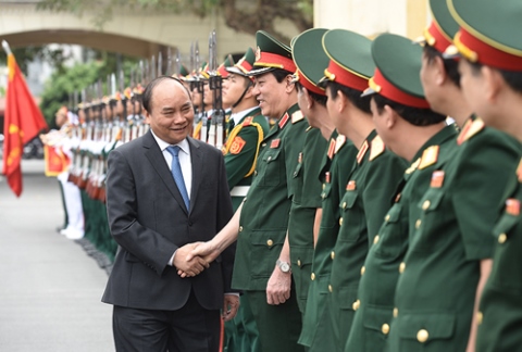 Kiên quyết không chấp nhận tư tưởng &quot;phi chính trị hóa&quot; lực lượng vũ trang
