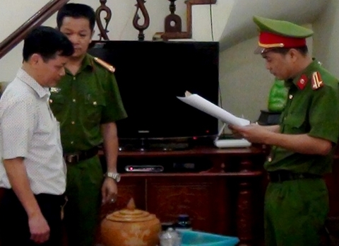 Bắt nguyên Giám đốc Công ty xổ số kiến thiết Hà Giang