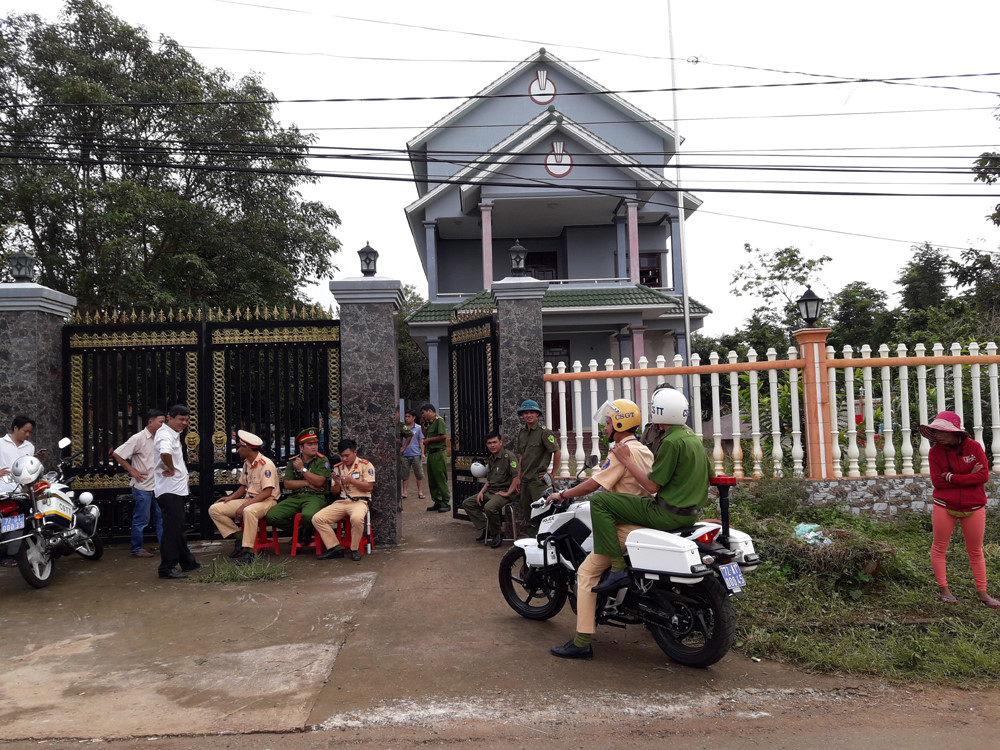 Căn biệt thự của vợ chồng ông Thường, nơi xảy ra vụ án mạng ẢNH: NGUYỄN LONG