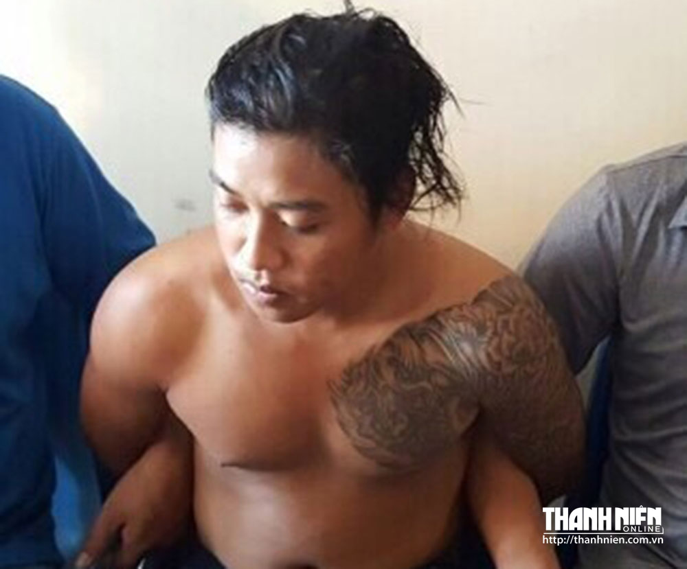Bắt nghi phạm giết vợ con của Trưởng ban dân vận huyện trong căn biệt thự