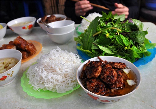 Hà Nội lọt top 52 địa chỉ ẩm thực ngon trên thế giới