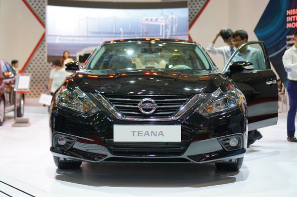 Nissan Teana