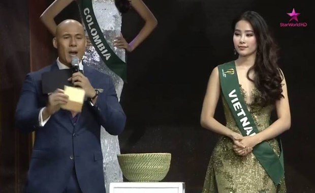 Nam Em gặp sự cố trong phần thi ứng xử