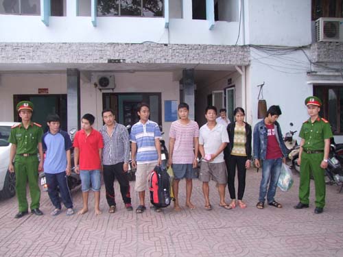 10 đối tượng trốn truy nã sa lưới