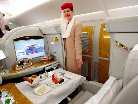 Trải nghiệm chuyến bay giá 5.000 USD