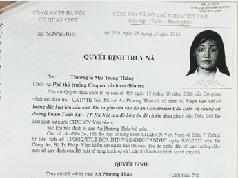 Nữ giám đốc bị bắt khi định xuất cảnh