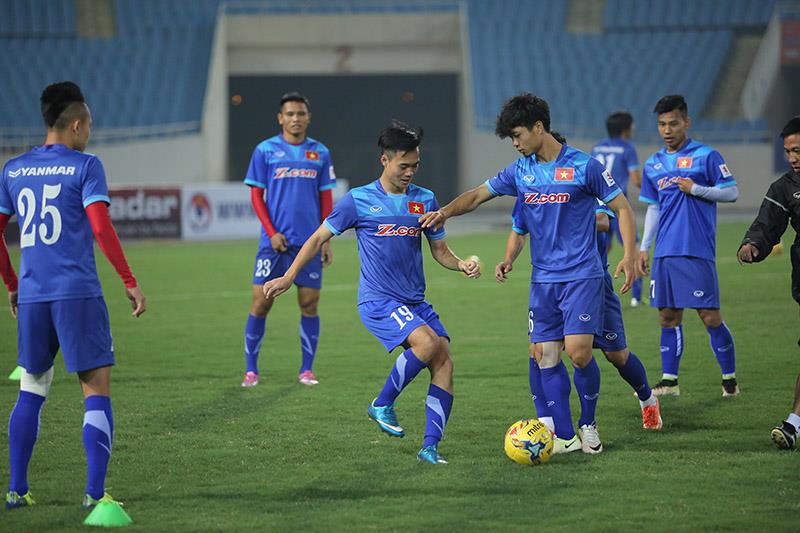 Trận Việt Nam - Indonesia: Tất cả các cầu thủ đều xung phong được ra trận